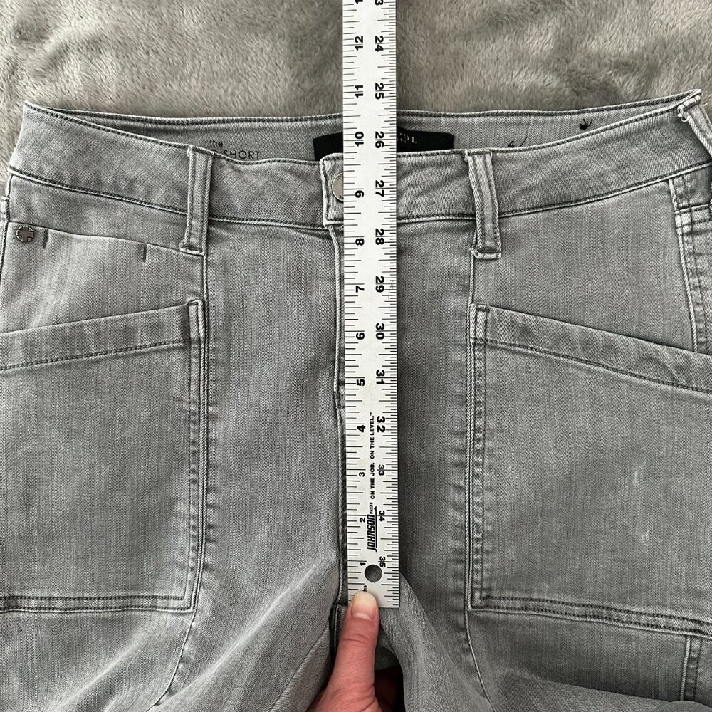 Liverpool Jeans Co Cargo Bermuda Shorts Gray Women's size 4/27 - Picture 6 of 7